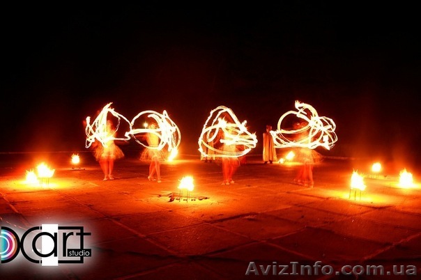 Огненное шоу арт-шоу «Джайра» Черкассы - <ro>Изображение</ro><ru>Изображение</ru> #1, <ru>Объявление</ru> #204274