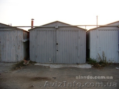 продам металлический гараж (Черкассы) - <ro>Изображение</ro><ru>Изображение</ru> #1, <ru>Объявление</ru> #536165