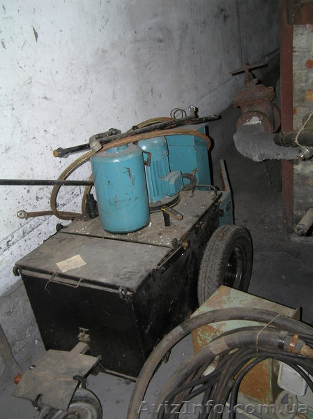 Битумная машина СО-195 - <ro>Изображение</ro><ru>Изображение</ru> #1, <ru>Объявление</ru> #618295