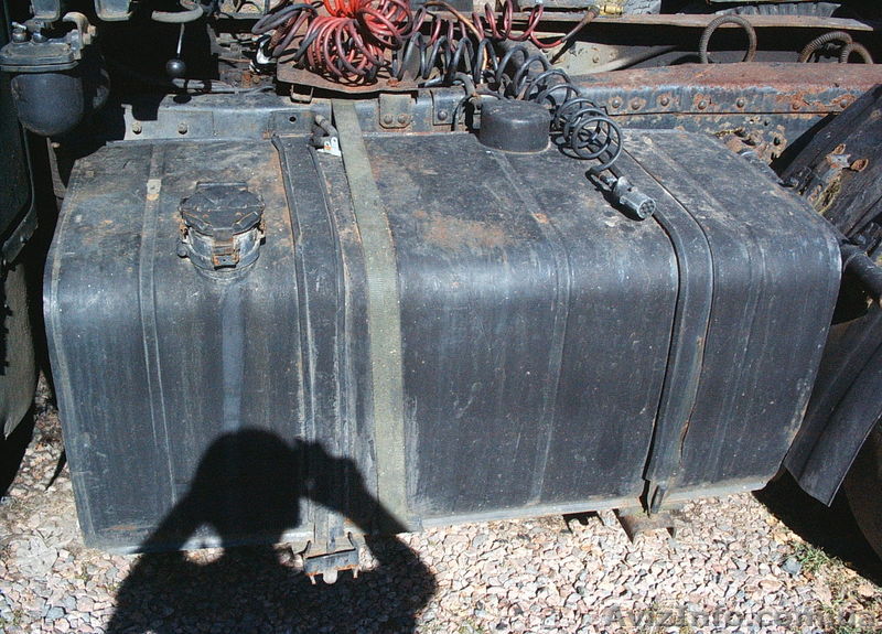 топливный бак Маз 500л - <ro>Изображение</ro><ru>Изображение</ru> #1, <ru>Объявление</ru> #908437