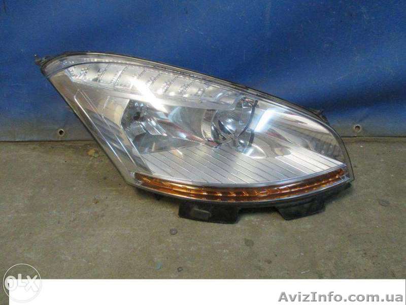 Фара правая Citroen C4 Picasso - <ro>Изображение</ro><ru>Изображение</ru> #1, <ru>Объявление</ru> #1244258