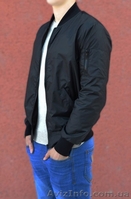 Бомбер Tommy Hilfiger. Мужская Куртка бомбер .Весенняя куртка. Ветровк - <ro>Изображение</ro><ru>Изображение</ru> #2, <ru>Объявление</ru> #1550582