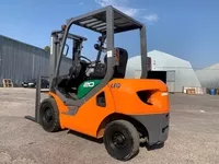 Вилковий автонавантажувач Komatsu на великих 12 колесах. Модель:FG20C-16 - <ro>Изображение</ro><ru>Изображение</ru> #3, <ru>Объявление</ru> #1751138