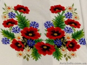 Вишита бісером на білому габардіні заготовка рубашки