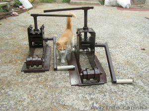 Трубогиб профильной трубы.