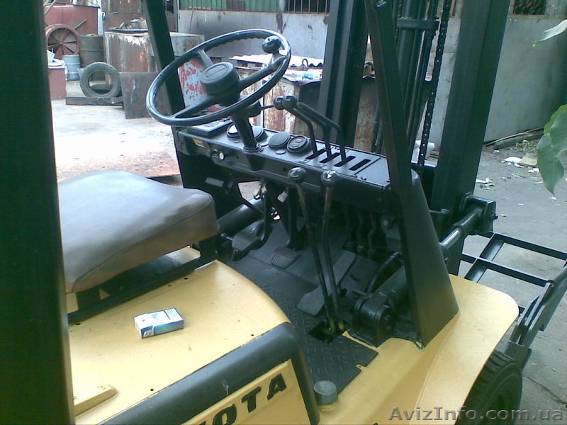 Продается Погрузчик TOYOTA (г. Черкассы) - <ro>Изображение</ro><ru>Изображение</ru> #3, <ru>Объявление</ru> #53034