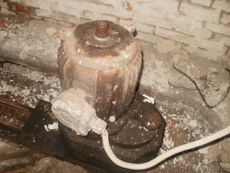 свинарник под розборку - <ro>Изображение</ro><ru>Изображение</ru> #10, <ru>Объявление</ru> #484290