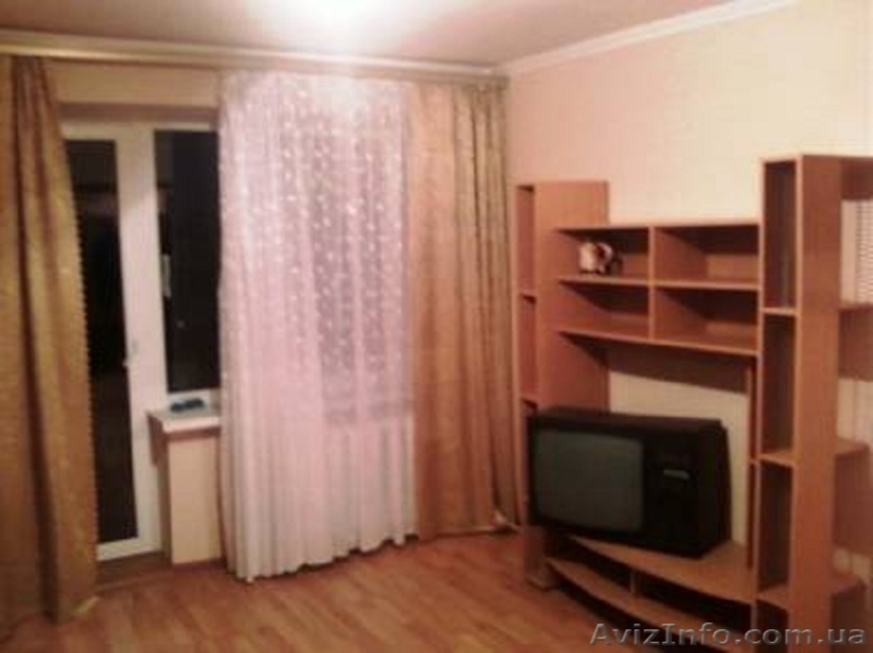 Сдам 1 ком. квартиру  в Черкассах, район Гранд-маркета.  - <ro>Изображение</ro><ru>Изображение</ru> #2, <ru>Объявление</ru> #1048372