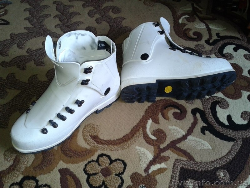 Продам Горные пластиковые ботинки,снегоступы ,спусковое устройство - <ro>Изображение</ro><ru>Изображение</ru> #1, <ru>Объявление</ru> #1333901