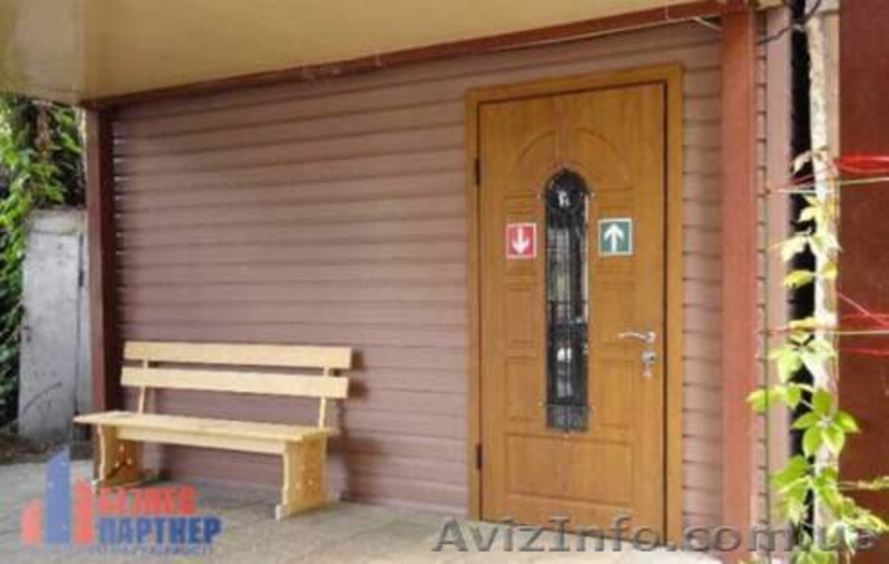 Продается двухэтажный дом на причале - <ro>Изображение</ro><ru>Изображение</ru> #1, <ru>Объявление</ru> #1549073