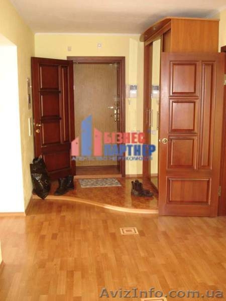 Продается  4-к квартира индивидуальной планировки, ул. Пушкина - <ro>Изображение</ro><ru>Изображение</ru> #6, <ru>Объявление</ru> #1609120