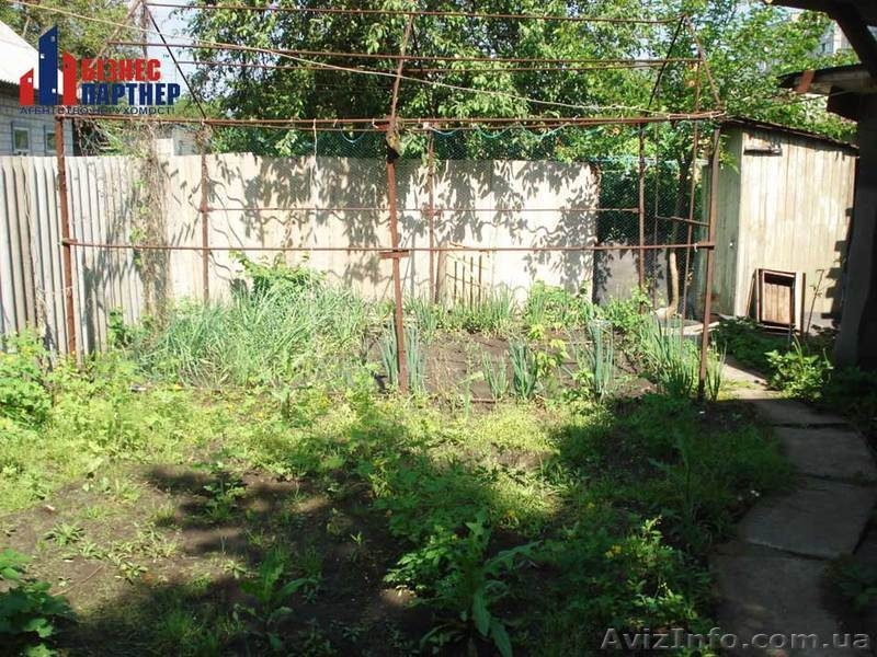 Продается часть  дома по ул.Черновола, р-н кинотеатра Мир г. Черкассы - <ro>Изображение</ro><ru>Изображение</ru> #8, <ru>Объявление</ru> #1625240