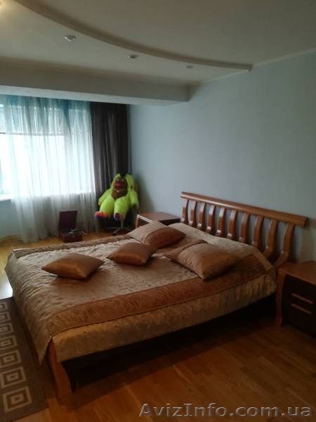 Продаю квартиру в центрі м.Черкаси. Площа 210 кв.м.  - <ro>Изображение</ro><ru>Изображение</ru> #9, <ru>Объявление</ru> #1637504