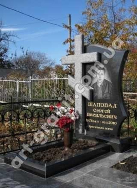 Черкаська Гранітна Майстерня. Пам'ятники з граніту. - <ro>Изображение</ro><ru>Изображение</ru> #2, <ru>Объявление</ru> #1697080