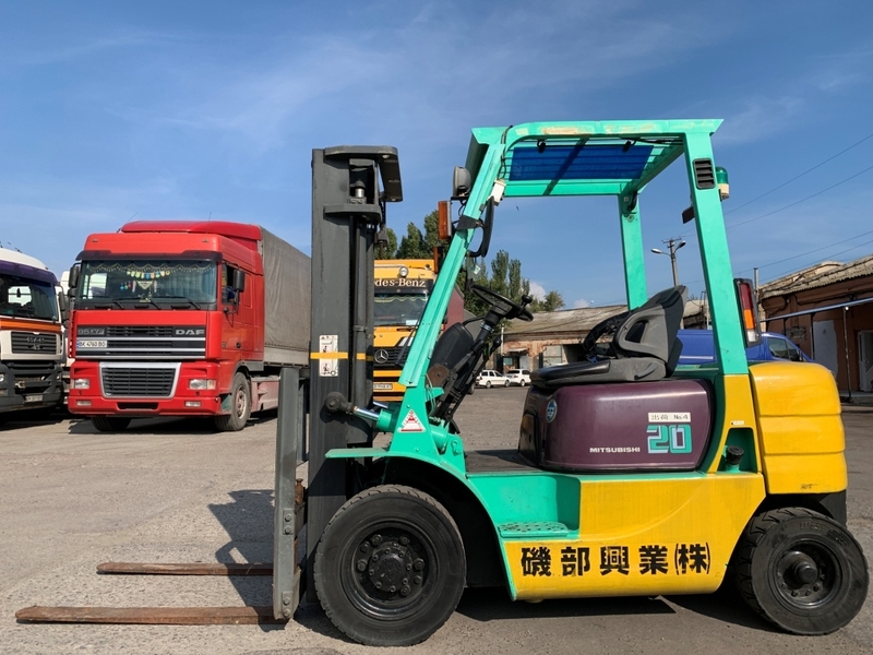 Вилочный автопогрузчик/автонавантажувач Mitsubishi на 2 тонны - <ro>Изображение</ro><ru>Изображение</ru> #1, <ru>Объявление</ru> #1697977