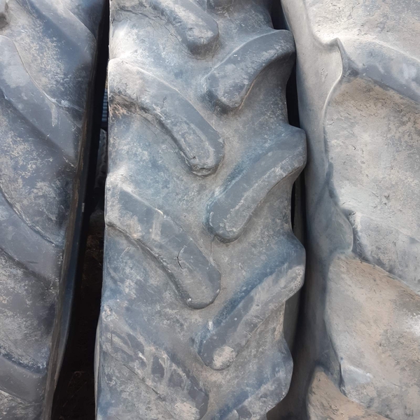 Шина бу 380/90R46 (14.9-R46) GoodYear - <ro>Изображение</ro><ru>Изображение</ru> #4, <ru>Объявление</ru> #1712397