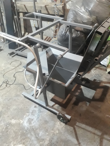 #Вибростанок для монолитных (цельных) блоков - <ro>Изображение</ro><ru>Изображение</ru> #4, <ru>Объявление</ru> #1722037