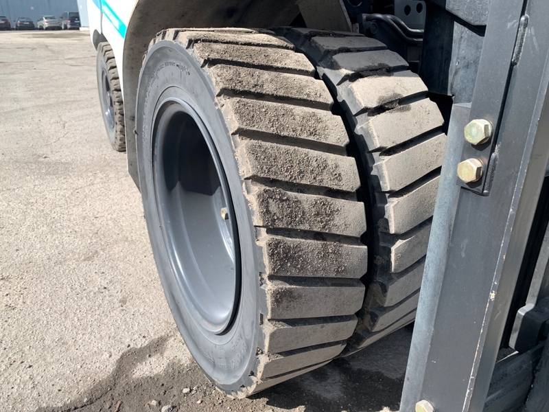 навантажувач вилковий дизельний TCM, на спарці та з бічним зміщенням - <ro>Изображение</ro><ru>Изображение</ru> #9, <ru>Объявление</ru> #1744042