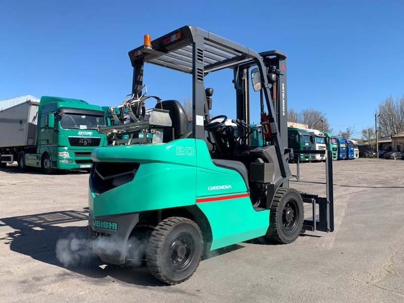 Вилочний автонавантажувач Mitsubishi, з пічкою та бічним зсувом. Модель: FGE20T - <ro>Изображение</ro><ru>Изображение</ru> #4, <ru>Объявление</ru> #1749034