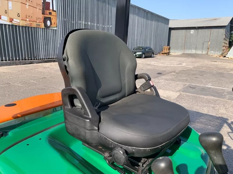 Вилковий автонавантажувач Komatsu на великих 12 колесах. Модель:FG20C-16 - <ro>Изображение</ro><ru>Изображение</ru> #8, <ru>Объявление</ru> #1751138